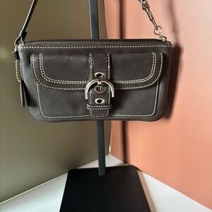 COACH Y2K SoHo brown leather wristlet, front buckle pocket